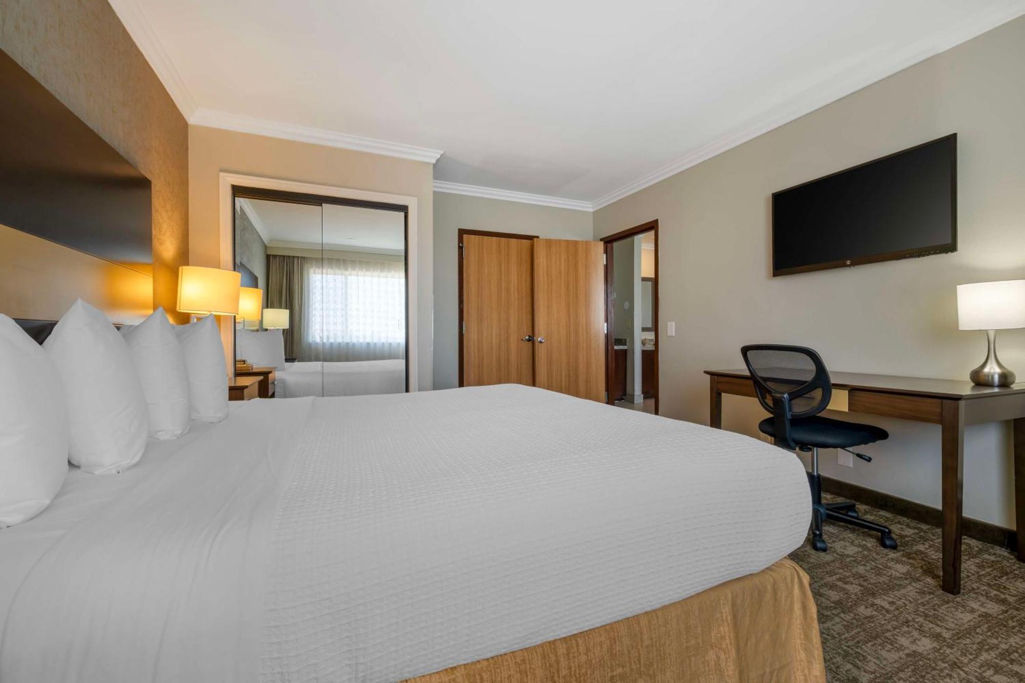 Best Western Los Angeles Worldport Hotel Exterior photo